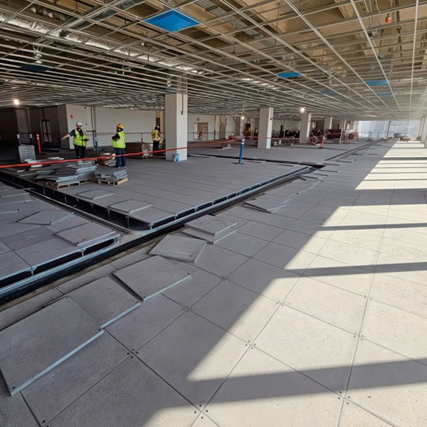 raisedaccessflooring 101653 600x600