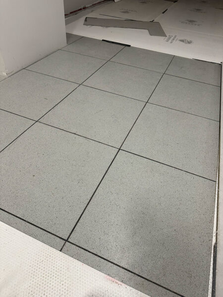 Photo: Raised Access Flooring Installation at the Samsung Facility in Taylor Texas